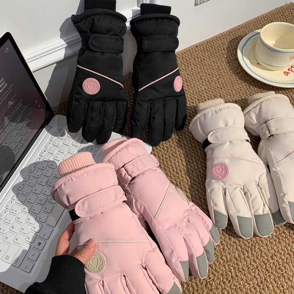 Ski Gloves for Men and Women 2026 New Autumn Velvet Thickened Warm and Cold Electric Vehicle Riding Gloves