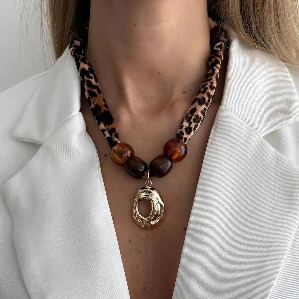 SHIXIN Vintage Leopard Print Velvet Acrylic Beads Choker Necklace Women New Trendy Hollow Irregular Geometric Pendant Necklace