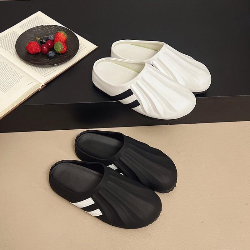 New Thick-soled Slippers, Women's Shoes, Large-sized Flip-top Beach Lightweight Sandals