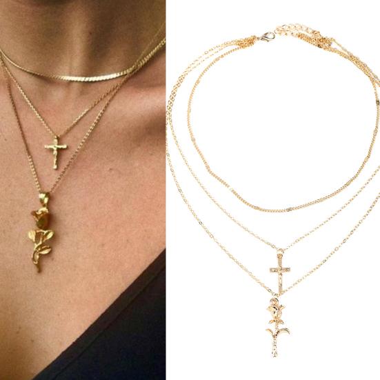 Gargantilla con colgante de cruz de rosa en tono dorado multicapa bohemia, joyería para mujer