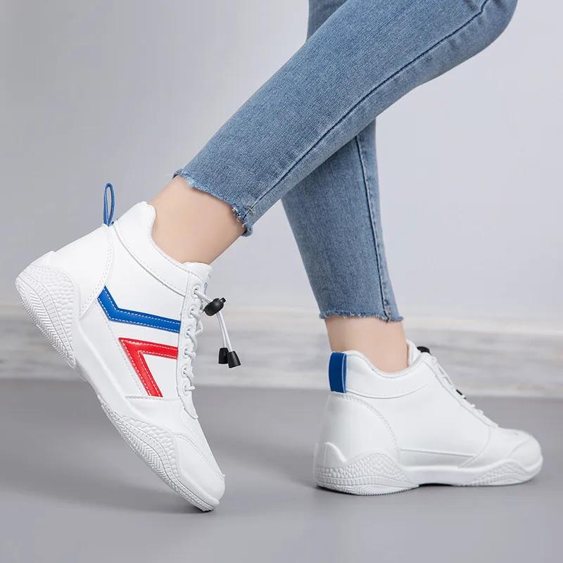 2025 Damen Trendige Mid-Top Weiße Sneaker Schnürschuhe Modisch Bequem für Frühling/Herbst Plateau-Sneaker Plateau-Stiefel