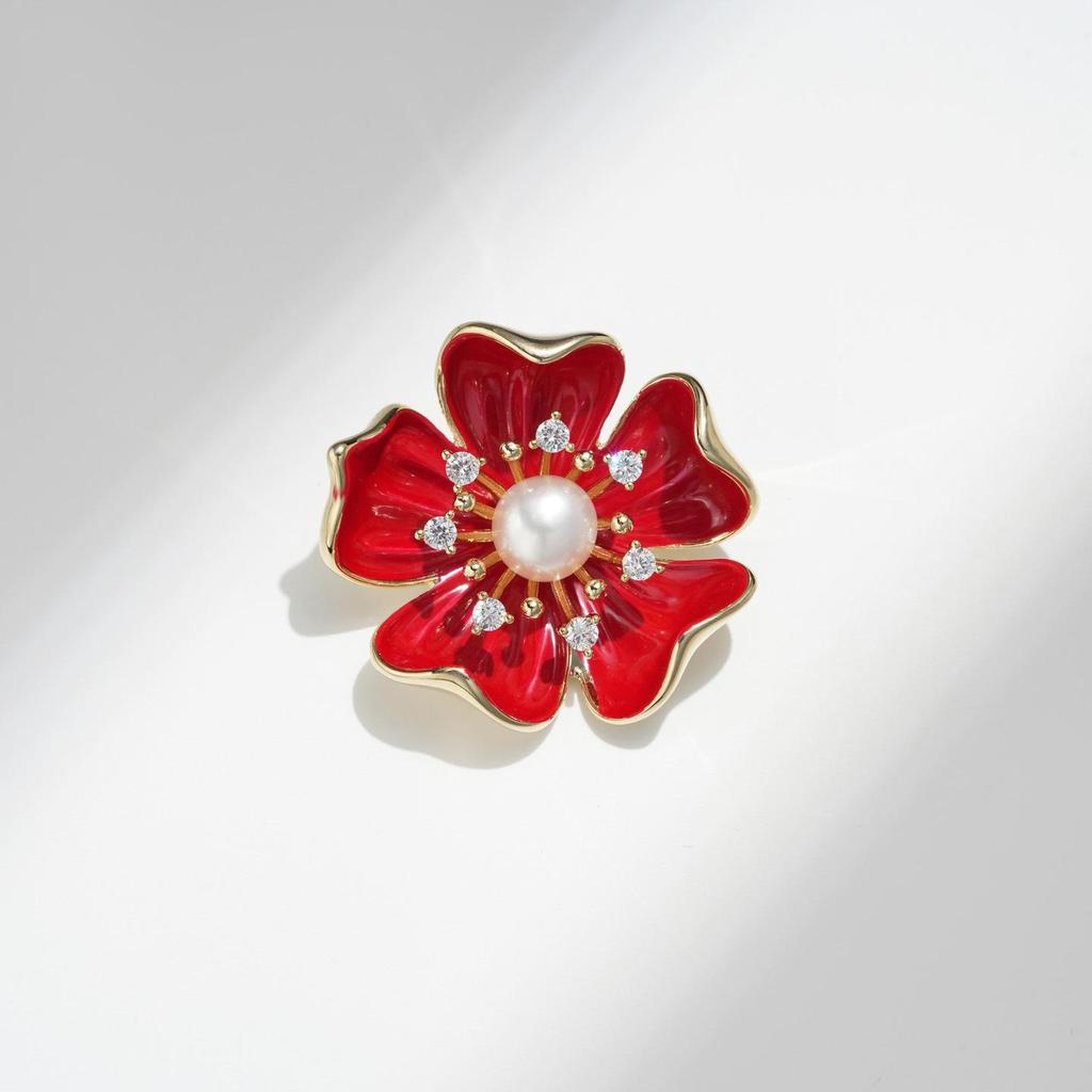 Bo Xin Yun Elegant Red Five-Petal Flower Freshwater Pearl Brooch