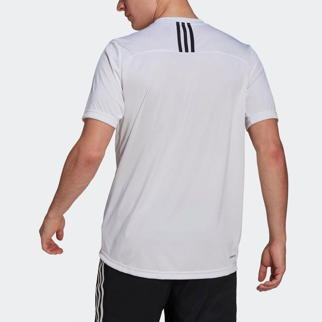 adidas T Shirts Men's White Crew Neck Moderate Straight Fit GM2135