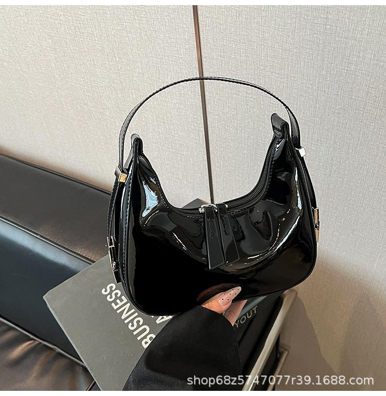 Shoulder Bag Women's 2025 New Simple and Fashionable Patent Leather Glossy Handbag French Underarm Bag Crescent Bag