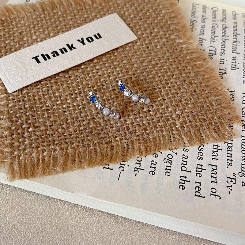 Simple Zircon Pearl Earrings Fashion Design Compact Daily Commuter Earrings Jewelry Accessories Gifts