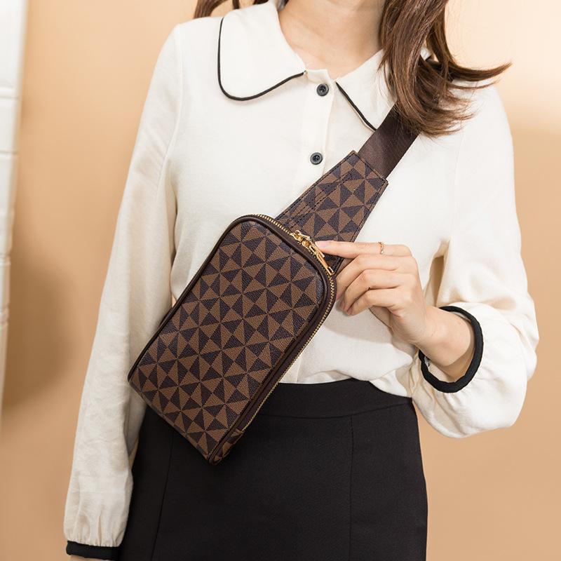Stylish Print Everything Retro Unisex Chest Fashion Bag Spring/Summer Portable Crossbody Bag Bag