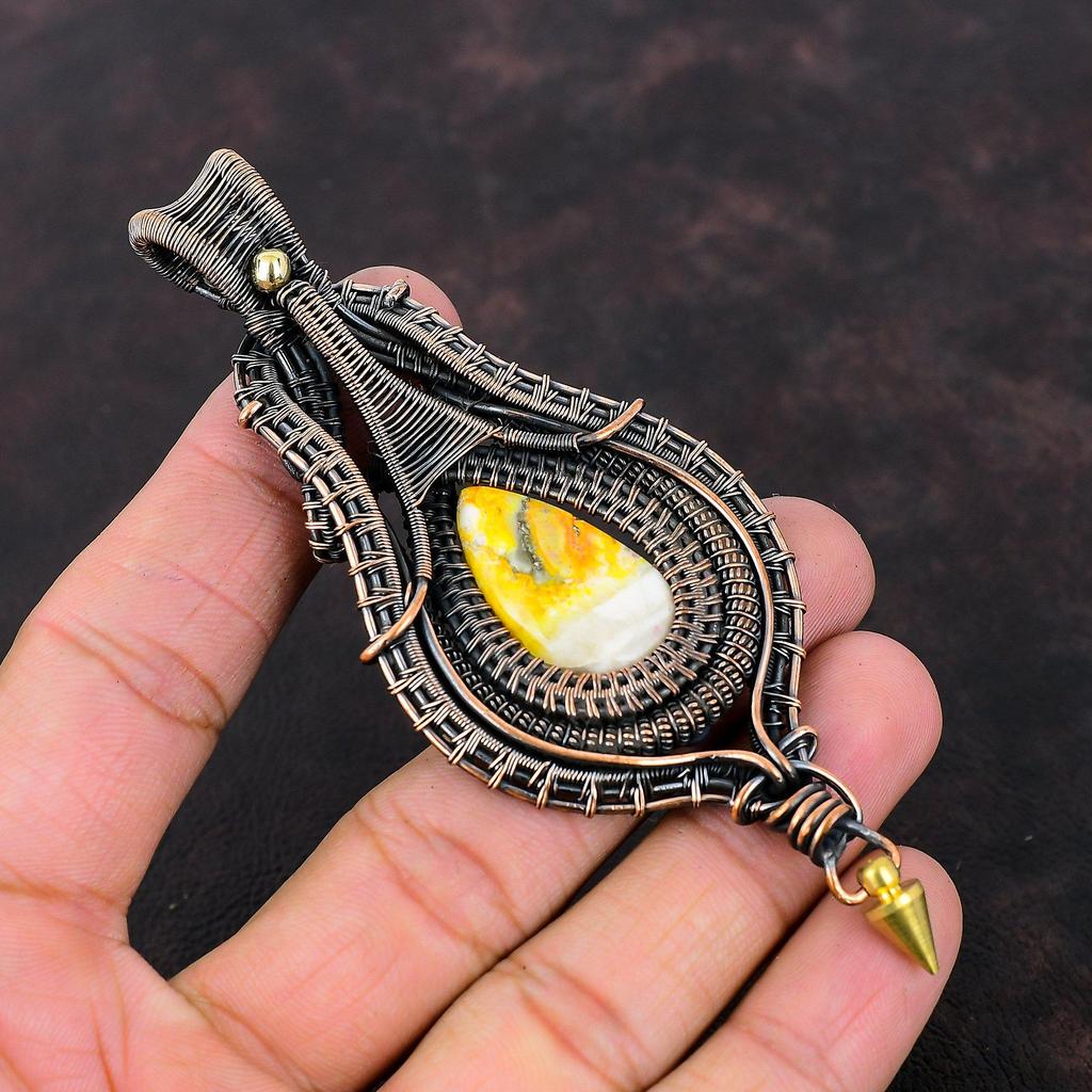 Bumble Bee Jaspis Hänge Koppartråd Lindad Ädelstenshänge Kopparsmycken Helt Nytt Hänge Handgjort Hänge Trådlindade Smycken För Gåva