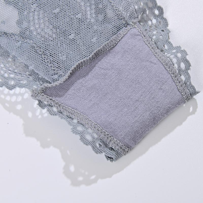 TERMEZY 2Pcs/Lot Sexy Lace Panties Women Low-waist Underwear Hollow Out Transparent Thong Female Seamless G-string Lingerie Underpant