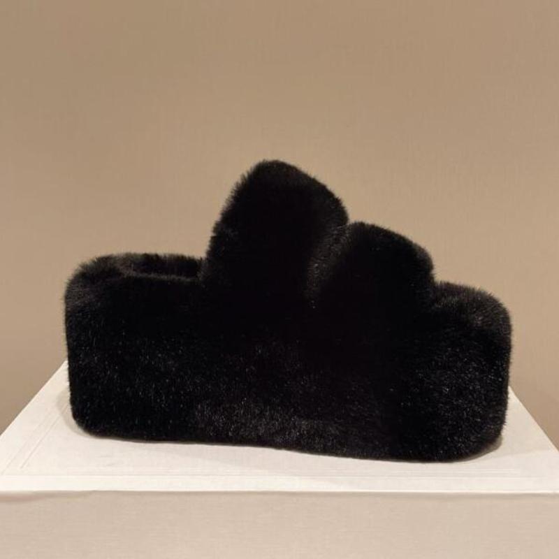 Fashion New Fur Slippers Women's Wedge Heel Shoes Women High-heeled Furry Drag Fashion Outdoor All-match Shoes Slippers Furry Slides