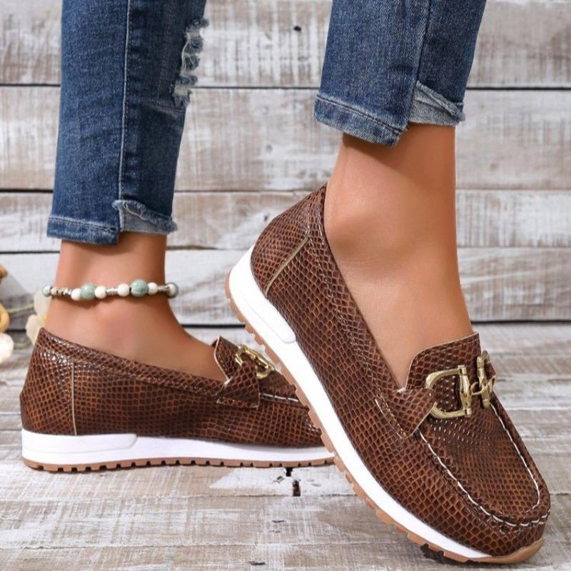 European and American Large-size Loafers Women's Spring New Round Head Metal Buckle Comfortable Foot Shoes Women's Shoes