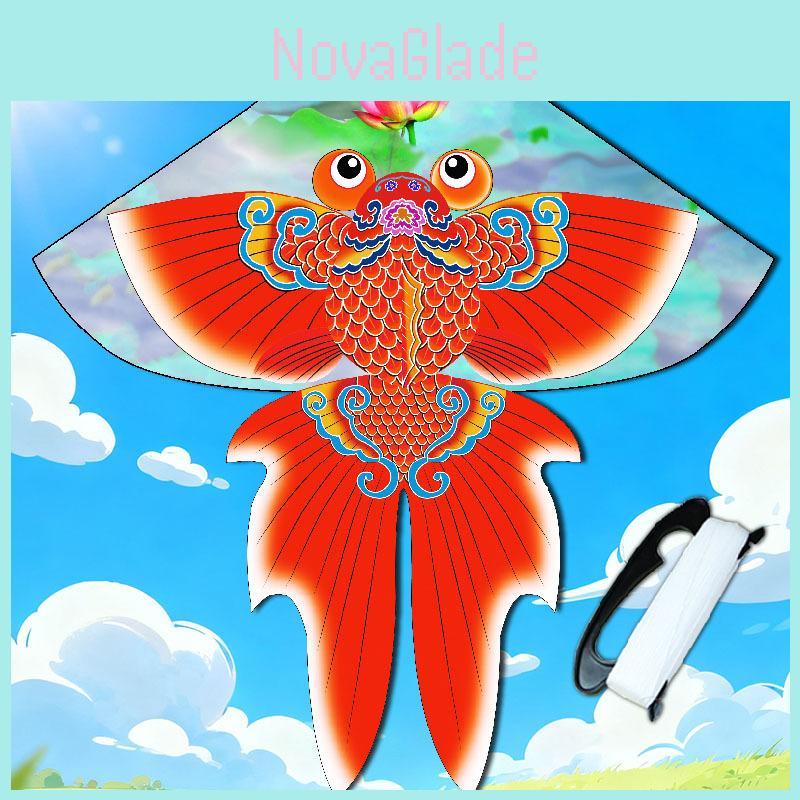 Koi-Fisch-Drachen aus Polyestergewebe mit Glasfasergestell für den Außenflug und als Geschenk