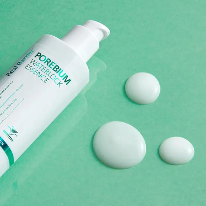 

Real Barrier Pore Clearing Water Lock Essence 110ml 1+1