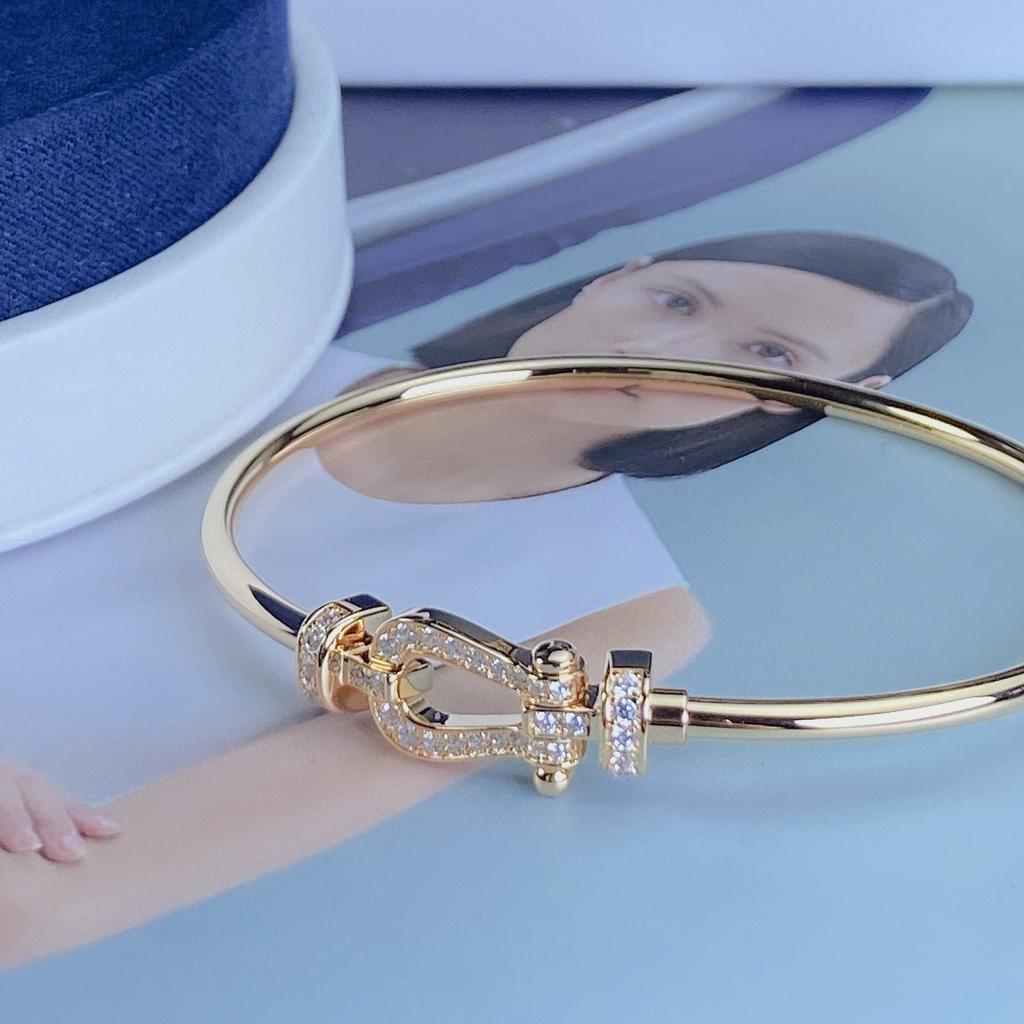 V Gold Classic Fred Horseshoe Buckle Full Diamond Versatile Premium Bracelet Bracelet Women