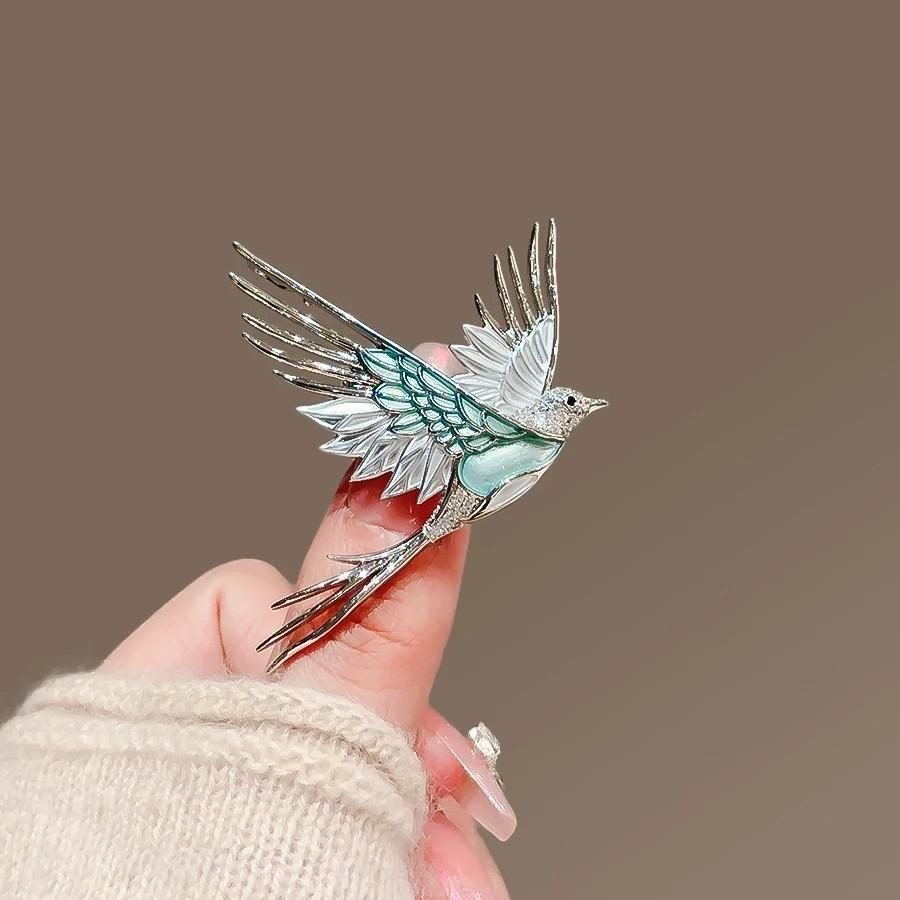 Quality Bluebird Brooch - High-end Women s Small-Scale Delicate Pin - Sophisticated High-End Luxury