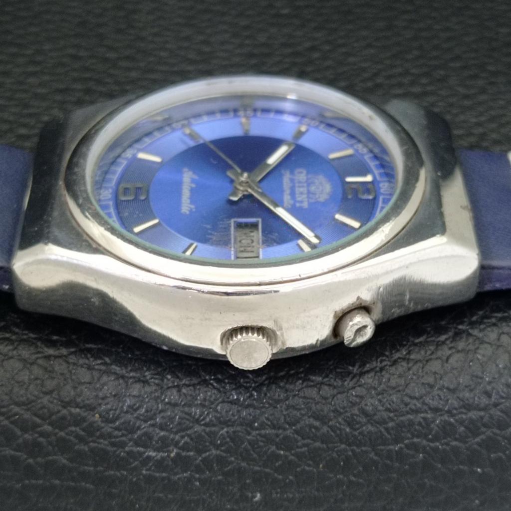 AUTOMATIC VINTAGE ORIENT 46941 JAPAN MENS BLUE COLOR DIAL WATCH a500714-5 R154-a500714