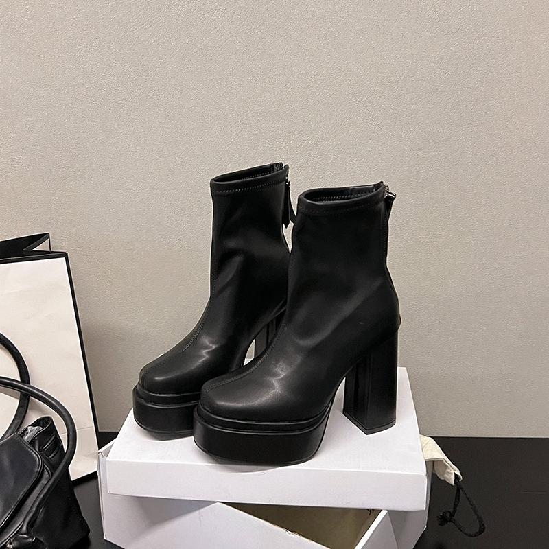 Fashion Black British Style Chunky High-heeled Boots Women's Autumn 2025 New Small Height-increasing Versatile Booties