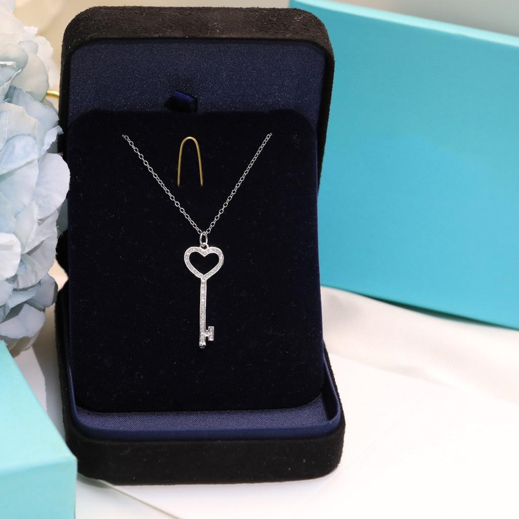 Key Necklace S925 Made of Pure Silver Material, Exquisite Version with Adjustable Chain Length of 45cm Daily Wear, High-quality Jewelry