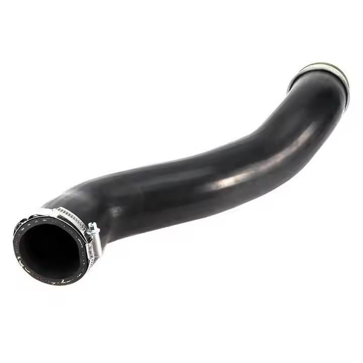 Mercedes-Benz W204 Turbocharger Intercooler Hose