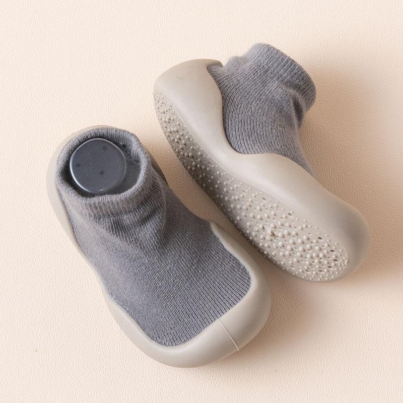 Boys and Girls' Shoes with Soft Soles, Indoor Anti-slip and Breathable Design