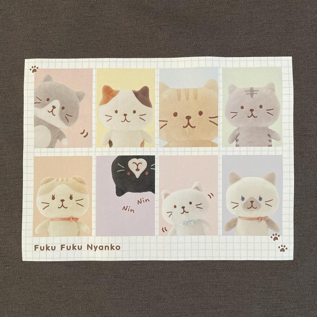 [Fuku Fuku Nyanko] Cat T-Shirt, Short Sleeve, Cute, for Cat Lovers, Fukufuku Nyanko Character, Unisex, Size L, Loose Fit, Crew Neck, Happins