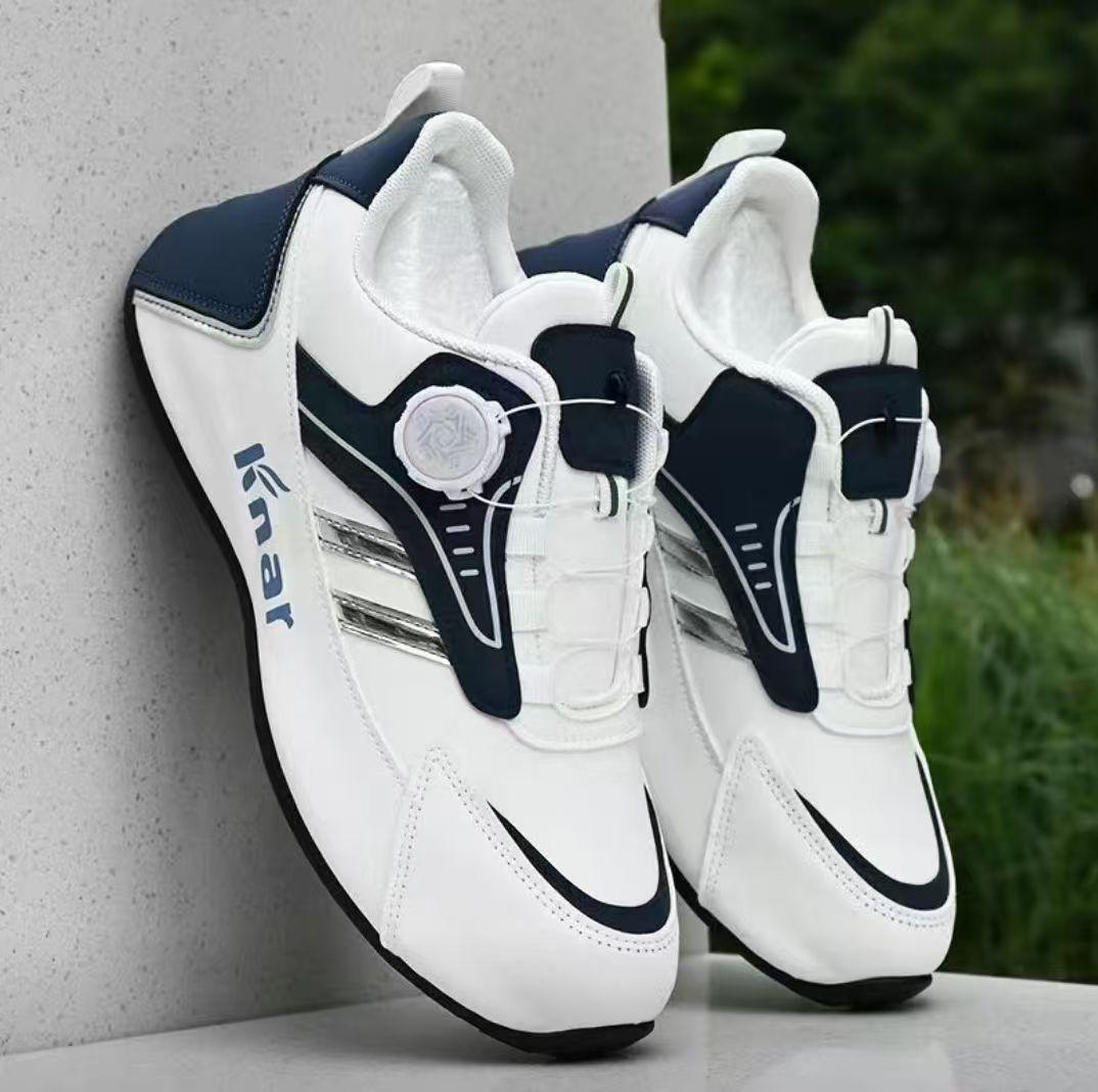 

Rotating Button Leather Water-resistant Sports Shoes Rotating Button Leather Water-resistant Sports Shoes 41