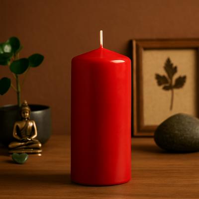 Bougie pilier rouge 60x150mm Durée de combustion 48 heures
