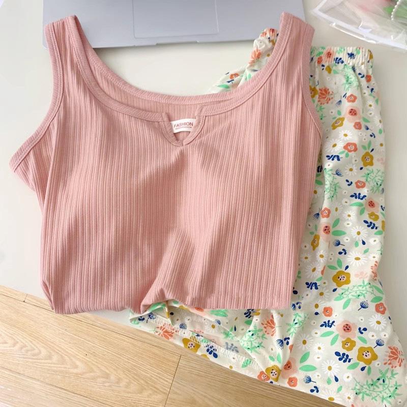 

Women s Strappy Floral Vest & Shorts Set for Summer Size 4 [Suggested for within 100-130 jin]