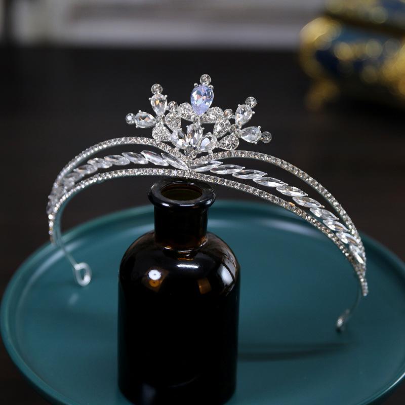 

Korean Exquisite Compact and Simple Bride Wedding Crown Headdress Crown Tiara Hair Accessories Main Wedding Accessories