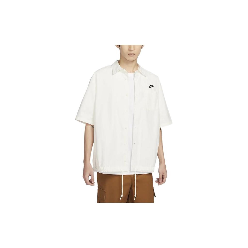 Nike Camicia da Uomo Ricamata Tinta Unita Vestibilità Ampia Casual Confortevole Monopetto Orlo Regolabile Manica Corta Top Uomo Bianco Vela FN3903-133