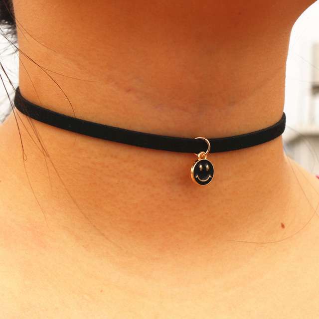 Gothic Choker Necklaces for Women Clavicle Collares Jewelry Bijoux Colier Necklaces Smile Pendants Neck Jewelry