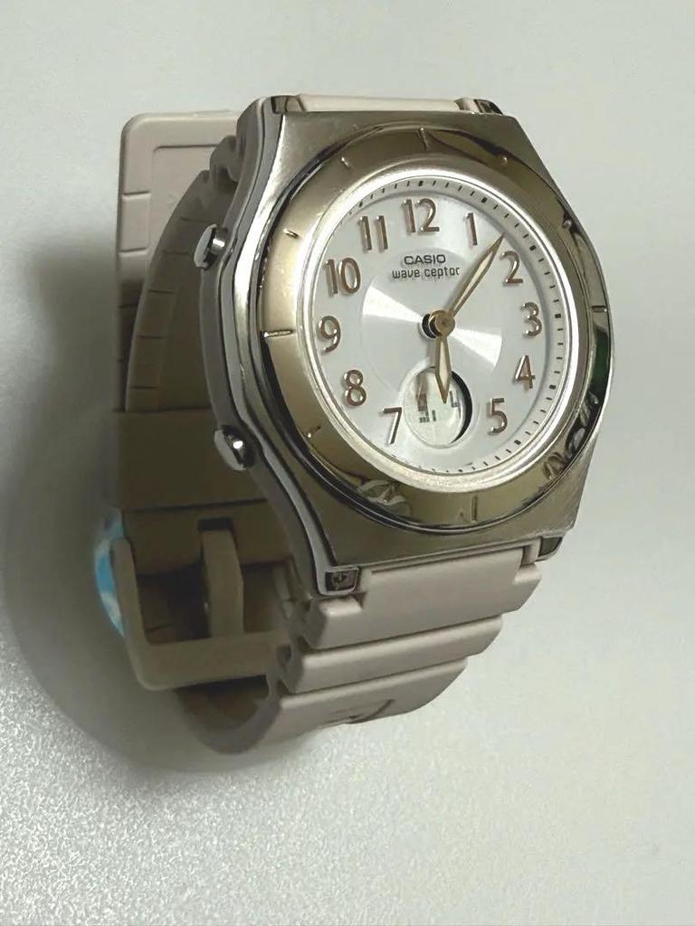 [USED] CASIO LWA-M145-4AJF Radio Solar Beige