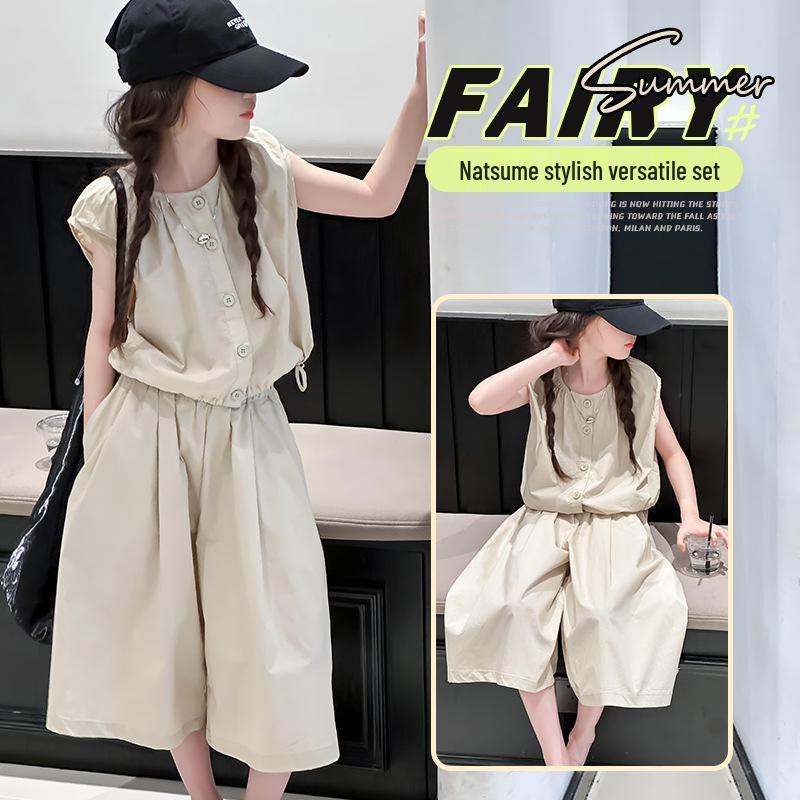 Girls' Fashionable Summer 2025 Two-Piece Set: Short-Sleeve Top & Seven-Point Pants