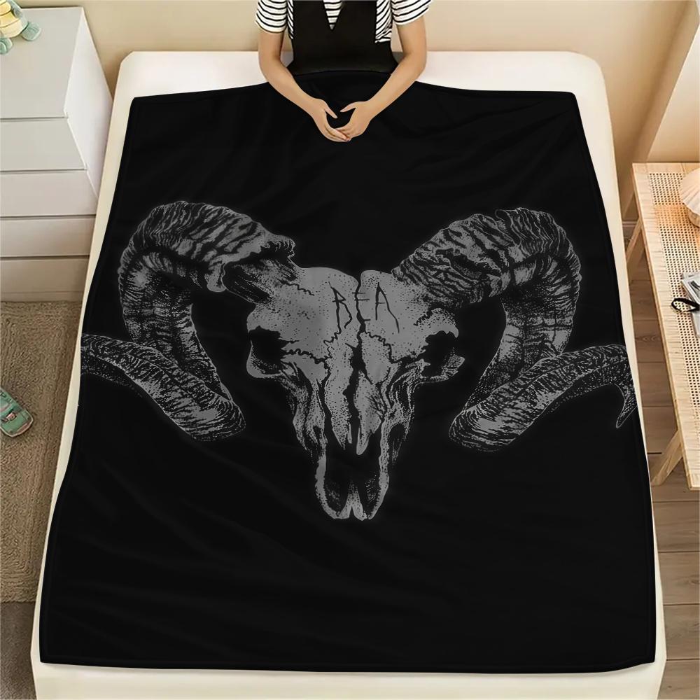 1 szt. Koc flanelowy z nadrukiem symbolu Szatana, Wysoka jakość, Na wszystkie pory roku, Wystrój domu, Ciepło i komfort, Idealny na prezenty świąteczne