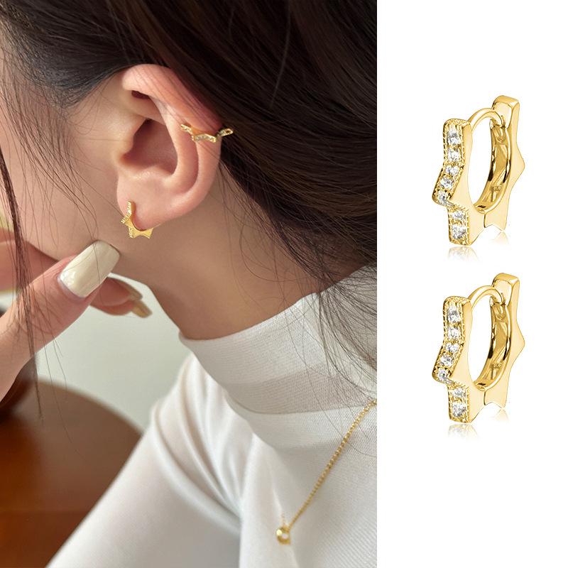 

Гексаграмма Ушная пряжка Женские легкие Роскошные Нишевые Дизайн Sense Циркон Звезда Серьги Темперамент Серьги