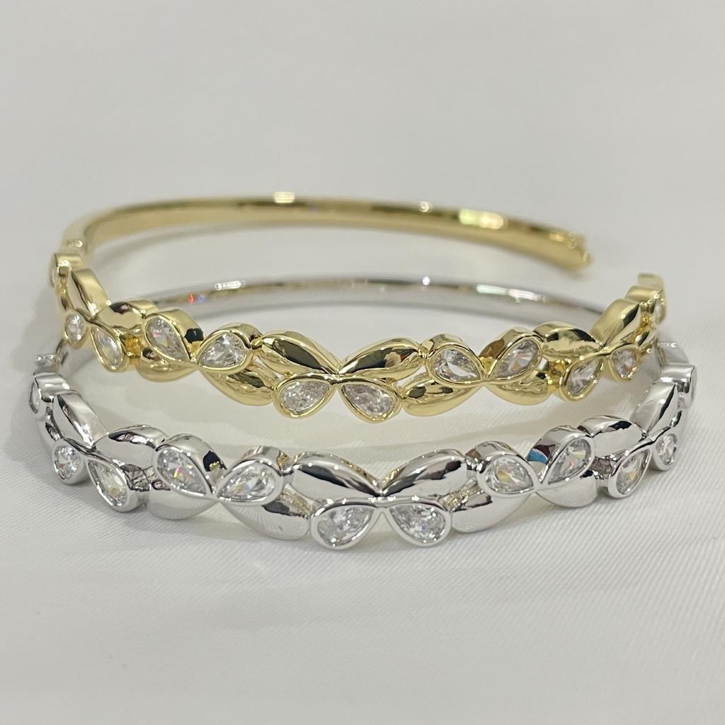 Fashionable and Creative Buckle Butterfly, Cute, Versatile, Simple and Exquisite Hand Jewelry Bracelet