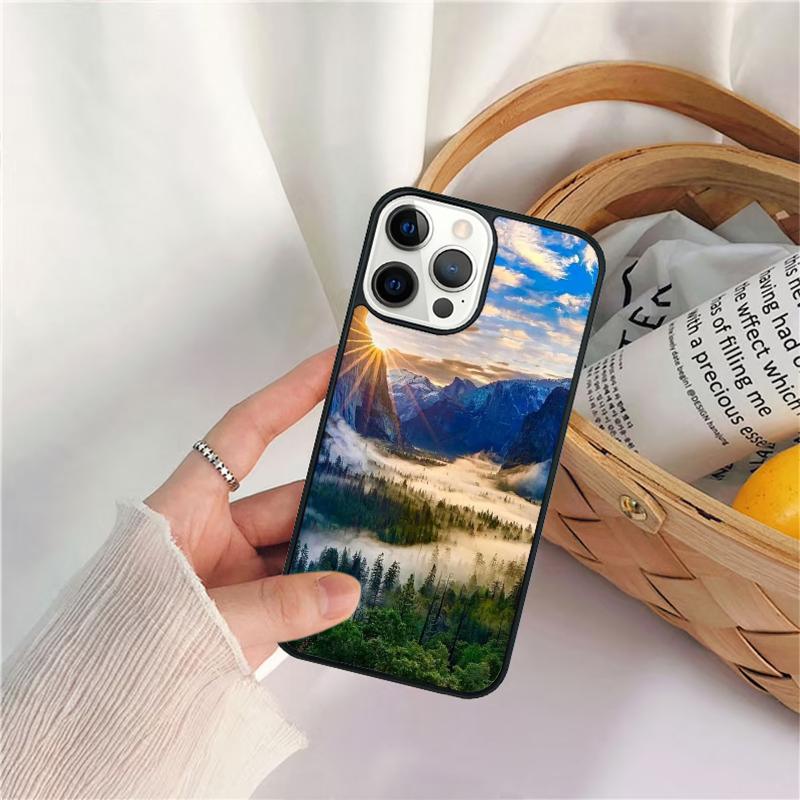 Anime Natural Landscape Phone Case For iPhone 17 Air 16 15 14 11 12 13 Pro  MAX Plus Coque Cover Shell