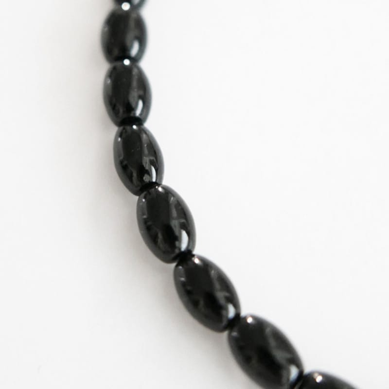 LEUNI Onyx Silver Necklace_Ellipse