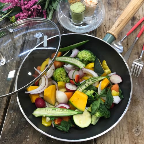 GREENPAN Wok Pan/Stir-fry Pan, 28cm, Induction/Gas Compatible, PFAS-Free, Non-Stick, Easy-Clean, Deep, Natural Wood Handle, Mayflower Design (CC001904