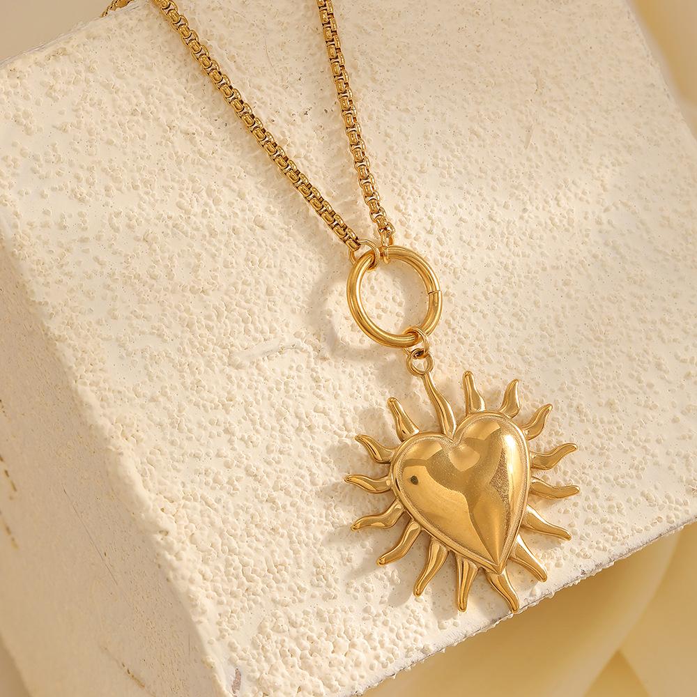 Elegant 18K Gold-Plated Sun Pendant Heart Necklace - Stainless Steel Women s Jewelry
