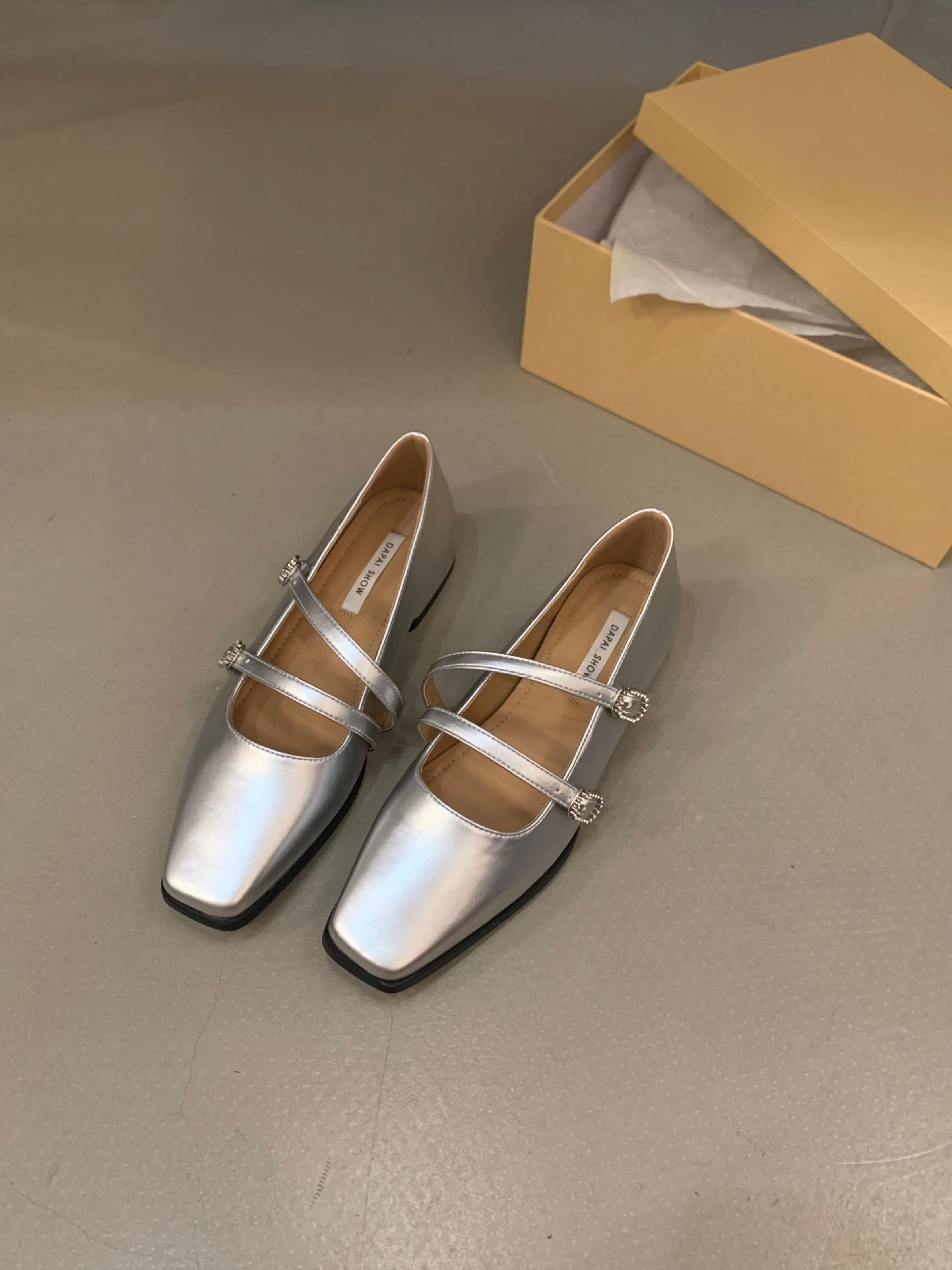 

Thick heel square head silver Mary Jane small leather shoes women s shoes 2025 new summer black spring and autumn French shoes 40 серебряный