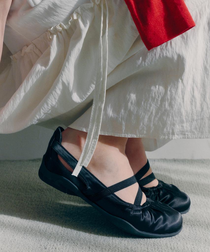 Jill By Jillstuart [Mira] Hybrid Sneakers - 3 Colors