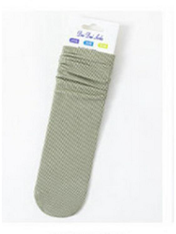 Women's Trendy Mid-Tube Ice Velvet Socks - Solid Colors and Fashionable Curls
