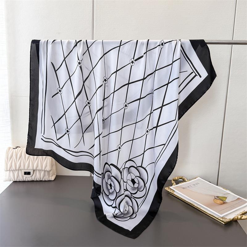 Simple Flower Satin Simulation Silk Printing Large Square Scarf Silk Scarf Shawl Headscarf Neck Protection Scarf