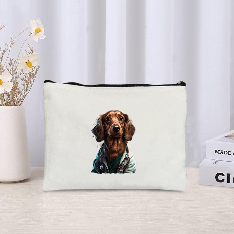 Trust Me I'm A Dogtor Pattern Cosmetic Case Funny Gift Idea for Dog Lover Makeup Bag Humor Dog Doctor Toiletry Pouch Wallet