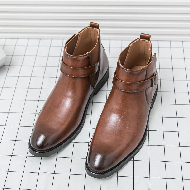 Retro Men Chelsea Boots Men Comfortable and Fashionable Leather Boots European Outdoor Training Brand Men Boots Sizes 38-46