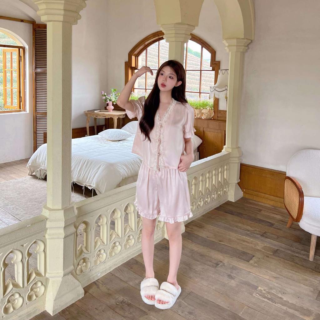 New Pajamas Women's Ice Silk Summer Thin Girl Sweet Lace Short-sleeved Shorts Silk Loungewear Set