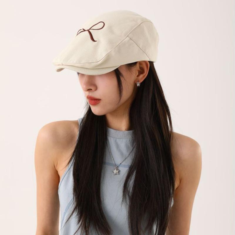 Bow Embroidery Forward Cap Women's Beret Peaked Cap Spring Summer Painter's Cap