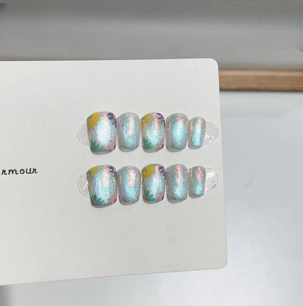 Summer Nail Art Fake Nail Patches Ins Short Dopamine Hand-painted Sun Aurora Cat Eye Wear Nail Patches