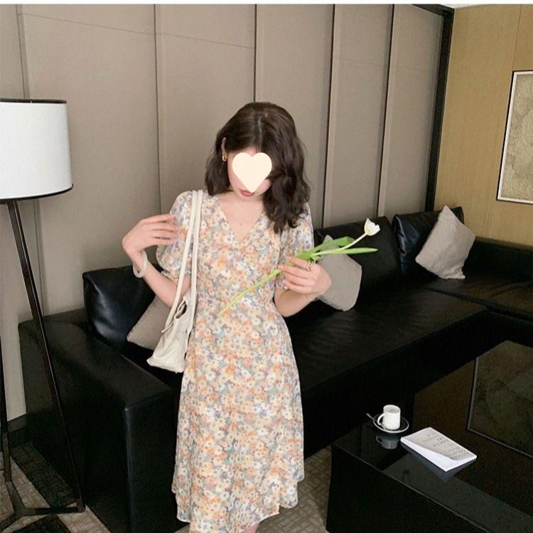 Summer new Korean version V-neck floral chiffon dress female student medium and long oil painting skirt series skirt