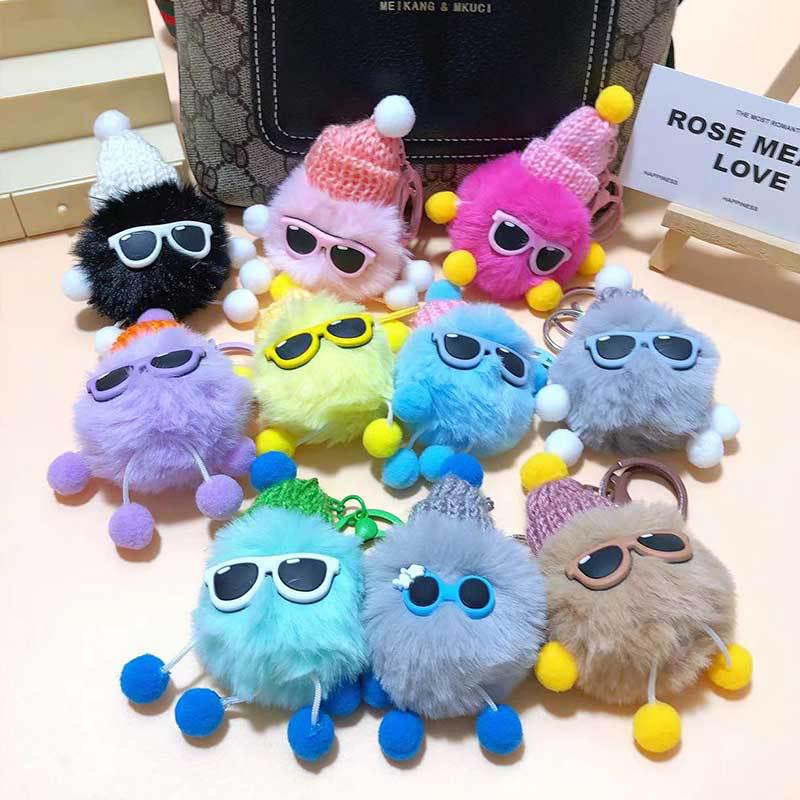 Mignon Cartoon Loutre Lapin Fourrure Lunettes Pendentif Porte-clés Ornement